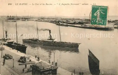 AK / Ansichtskarte Le_Havre Le Port et les Bassins lAugustin Normand sortant Le_Havre