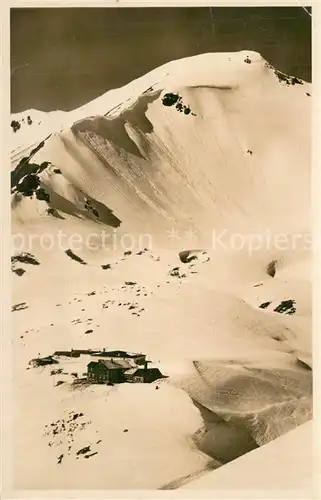 AK / Ansichtskarte Nebelhorn Edmund Probst Haus Allgaeuer Alpen Nebelhorn