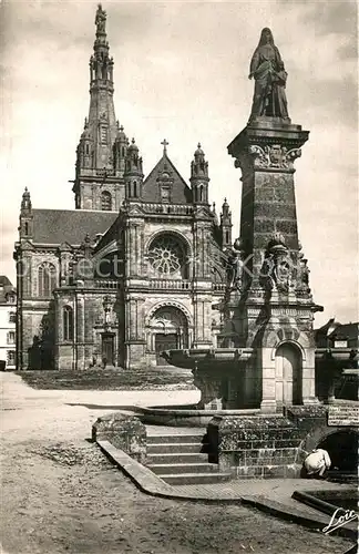 AK / Ansichtskarte Sainte Anne d_Auray Basilique Fontaine  Sainte Anne d Auray