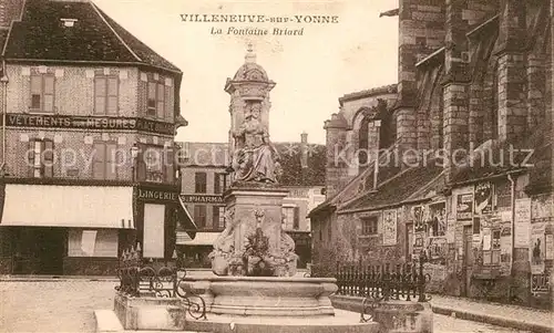 AK / Ansichtskarte Villeneuve sur Yonne Fontaine Briard Villeneuve sur Yonne