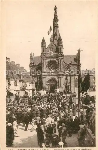 AK / Ansichtskarte Sainte Anne d_Auray Procession entrant a la Basilique Sainte Anne d Auray