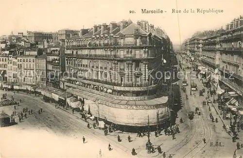 AK / Ansichtskarte Marseille_Bouches du Rhone Rue de la Republique Marseille