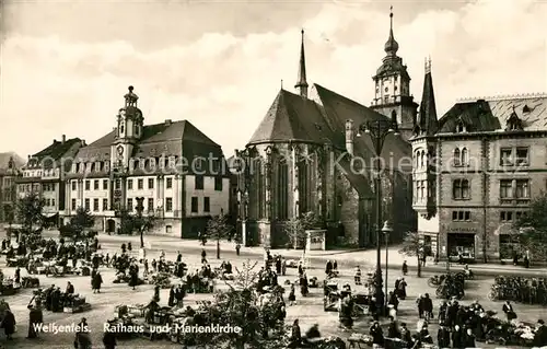 AK / Ansichtskarte Weissenfels_Saale Marktplatz Rathaus Marienkirche Weissenfels_Saale
