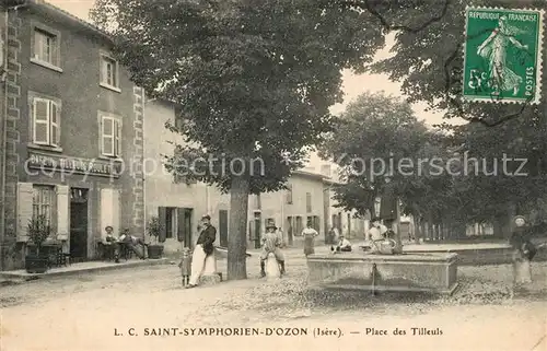 AK / Ansichtskarte Saint Symphorien d_Ozon Place des Tilleuls Saint Symphorien d Ozon