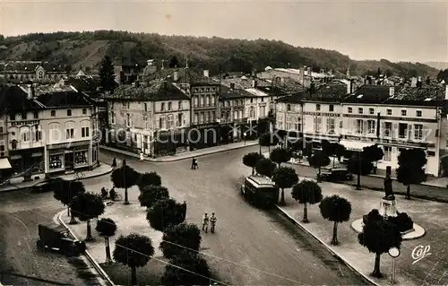 AK / Ansichtskarte Ligny en Barrois La Place Nationale prise de la Mairie Ligny en Barrois