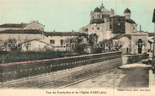AK / Ansichtskarte Ars_Ain Vue du Presbytere et de lEglise  Ars_Ain