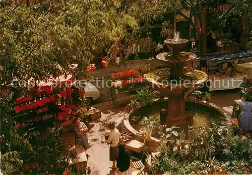 AK / Ansichtskarte Grasse_Alpes_Maritimes La Fontaine de la Place aux Aires Grasse_Alpes_Maritimes