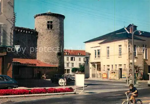 AK / Ansichtskarte Gannat La Tour du Chateau Gannat