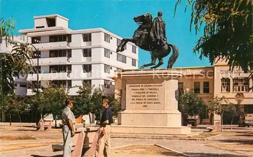 AK / Ansichtskarte Santa_Marta Monumento a Simon Bolivar Reiterstandbild Denkmal Santa Marta