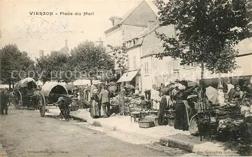 AK / Ansichtskarte Vierzon Place du Mail Vierzon