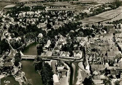 AK / Ansichtskarte Celle_Niedersachsen Fliegeraufnahme Celle_Niedersachsen