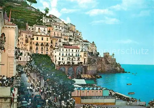 AK / Ansichtskarte Amalfi Panorama e spiaggia Amalfi