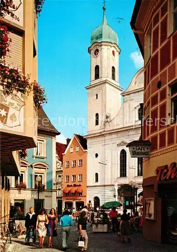 AK / Ansichtskarte Kaufbeuren Fussgaengerzone mit Blick zur Dreifaltigkeitskirche Kaufbeuren