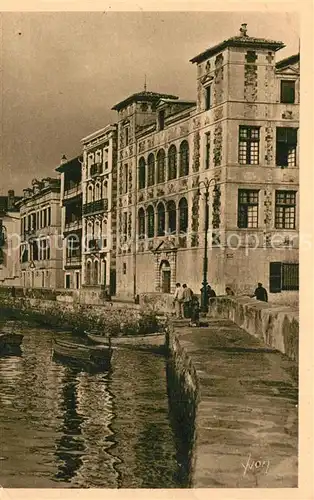 AK / Ansichtskarte Saint Jean de Luz La Maison de l Infante Saint Jean de Luz