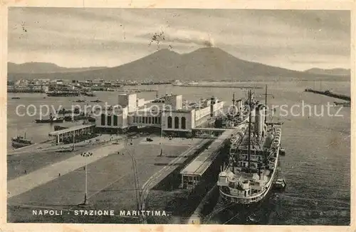 AK / Ansichtskarte Napoli_Neapel Stazione Marittima Napoli Neapel