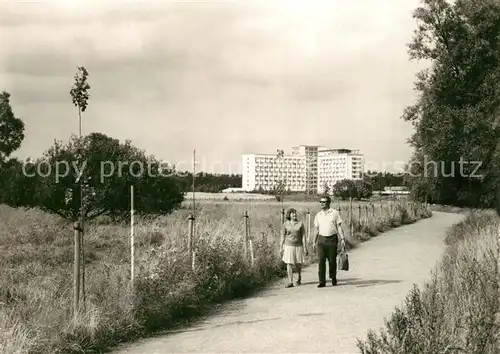 AK / Ansichtskarte Klink_Waren FDGB Urlaubersiedlung Voelkerfreundschaft Bettenhaus Herbert Warnke Klink Waren