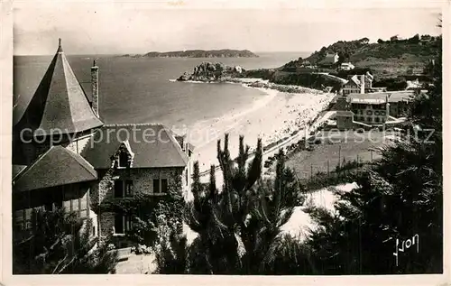 AK / Ansichtskarte Perros Guirec Plage de Trestignel et pointe du chateau Perros Guirec