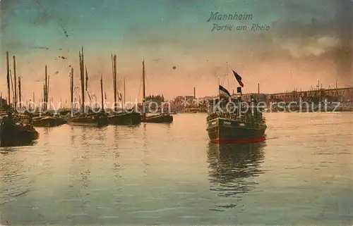 AK / Ansichtskarte Mannheim Partie am Rhein Boote Mannheim