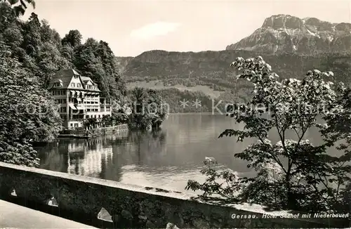 AK / Ansichtskarte Gersau_Vierwaldstaettersee Hotel Seehof mit Niederbauen Gersau_Vierwaldstaettersee
