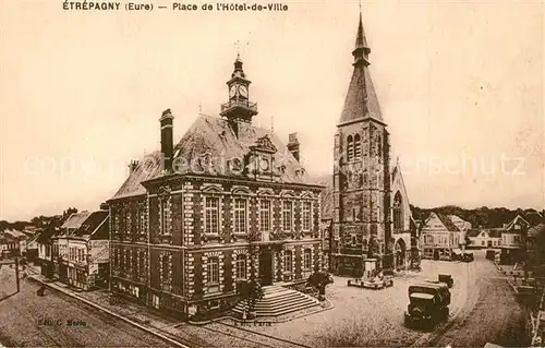 AK / Ansichtskarte Etrepagny Place de lHotel de Ville Etrepagny