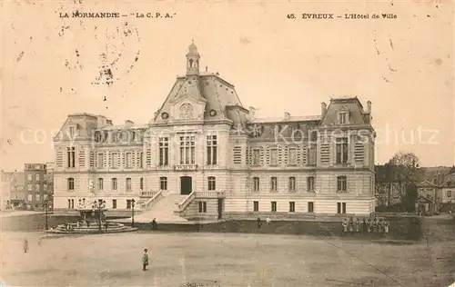 AK / Ansichtskarte Evreux Hotel de Ville Evreux