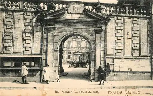 AK / Ansichtskarte Verdun_Meuse Hotel de Ville Rathaus Verdun Meuse