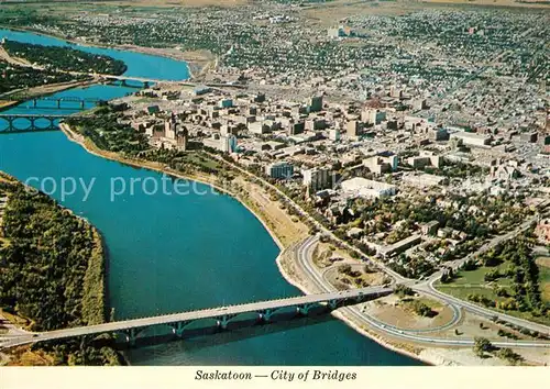 AK / Ansichtskarte Saskatoon City of Bridges aerial view Saskatoon