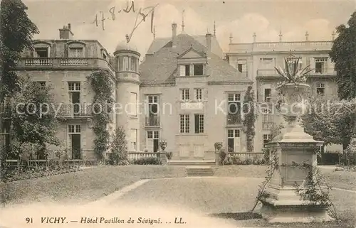 AK / Ansichtskarte Vichy_Allier Hotel Pavillon de Sevigne Vichy Allier