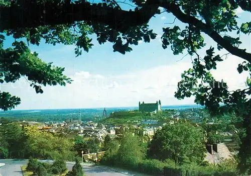 AK / Ansichtskarte Bratislava Stadtpanorama mit Blick zur Burg Bratislava