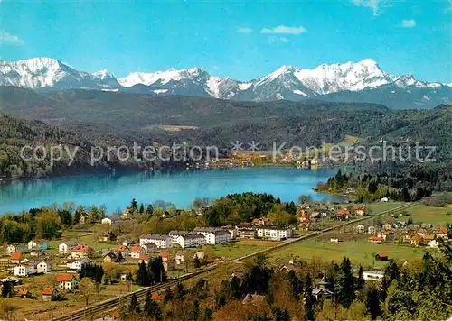 AK / Ansichtskarte Krumpendorf_Woerthersee Panorama Kur  und Badeort mit Mittagskogel Karawanken Krumpendorf Woerthersee