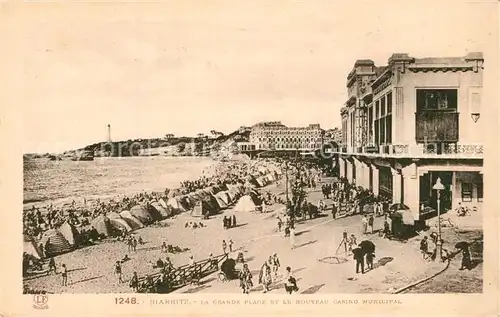 AK / Ansichtskarte Biarritz_Pyrenees_Atlantiques Grande Plage  Biarritz_Pyrenees