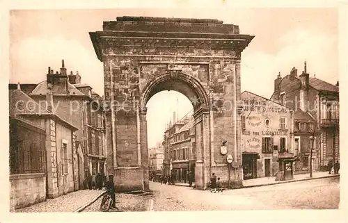 AK / Ansichtskarte Nevers_Nievre Porte de Paris Nevers Nievre