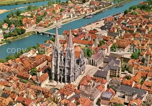 AK / Ansichtskarte Regensburg Stadtzentrum Dom St Peter Fliegeraufnahme Regensburg