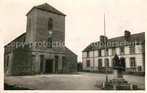 AK / Ansichtskarte Plouguenast Eglise et la Mairie Plouguenast