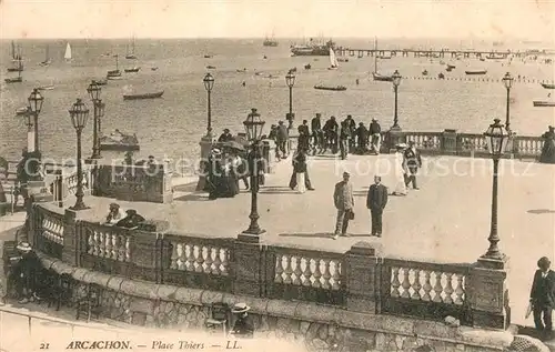 AK / Ansichtskarte Arcachon_Gironde Place Thiers Arcachon Gironde