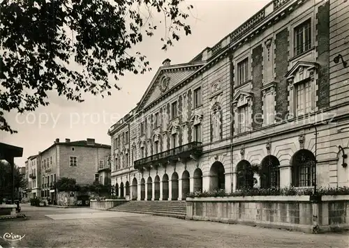 AK / Ansichtskarte Brioude Hotel de Ville et Place Lafayette Brioude