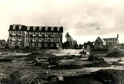 AK / Ansichtskarte Ploumanach La Plage lOratoire Saint Guinec et lHotel Beau Site Ploumanach