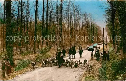 AK / Ansichtskarte Vouzeron Chasse a Courre Arrivee au rendez vous Vouzeron