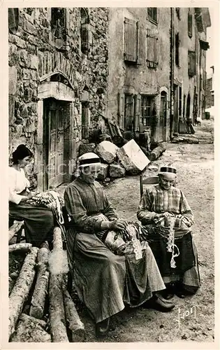 AK / Ansichtskarte Le_Puy en Velay Dentellieres du pays Le_Puy en Velay