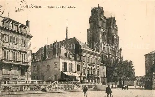 AK / Ansichtskarte Orleans_Loiret Theatre et Cathedrale Orleans_Loiret