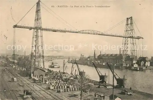 AK / Ansichtskarte Nantes_Loire_Atlantique Le port et Pont a Transbordeur Nantes_Loire_Atlantique