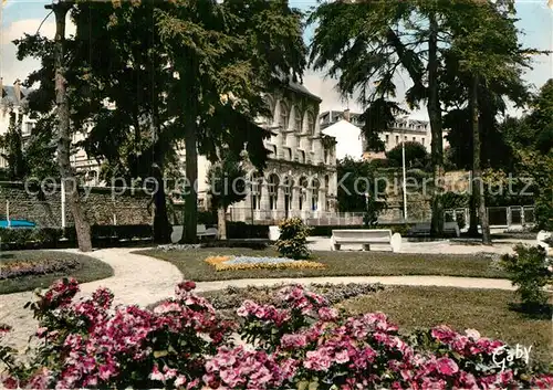 AK / Ansichtskarte Vannes Jardins du Tribunal Vannes