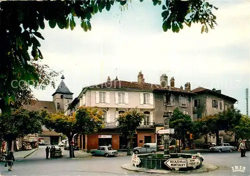 AK / Ansichtskarte Maurs Place Fontaine Eglise Maurs