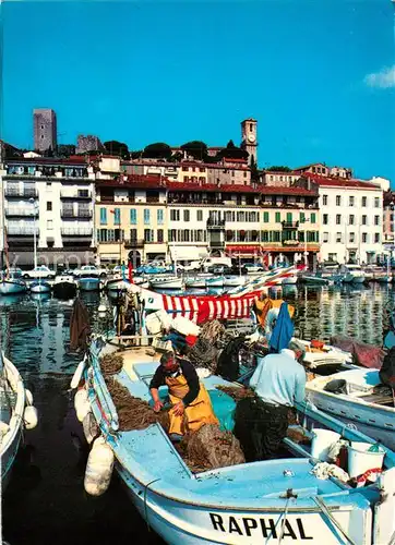 AK / Ansichtskarte Cannes_Alpes Maritimes Vieux port le Suquet Cote d Azur Cannes Alpes Maritimes