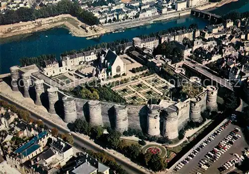 AK / Ansichtskarte Angers Chateau vue aerienne Angers