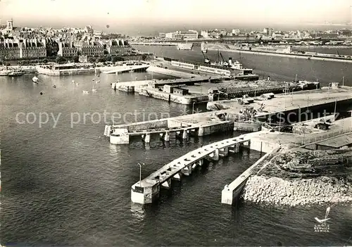 AK / Ansichtskarte Saint Malo_Ille et Vilaine_Bretagne Les ecluses vue aerienne Saint Malo_Ille et Vilaine