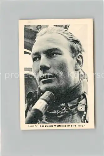 AK / Ansichtskarte Militaria_Deutschland_WK2 Von N?rnberg bis Stalingrad Luftschlacht um England Werner Baumbach Eilebrecht Zigaretten 