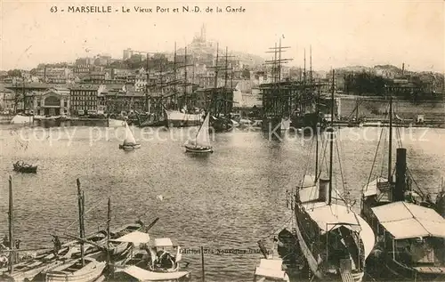 AK / Ansichtskarte Marseille_Bouches du Rhone Le Vieux Port et ND de la Garde Marseille