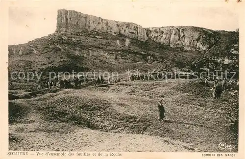 AK / Ansichtskarte Solutre Pouilly Vue densemble des fouilles et de la Roche Solutre Pouilly