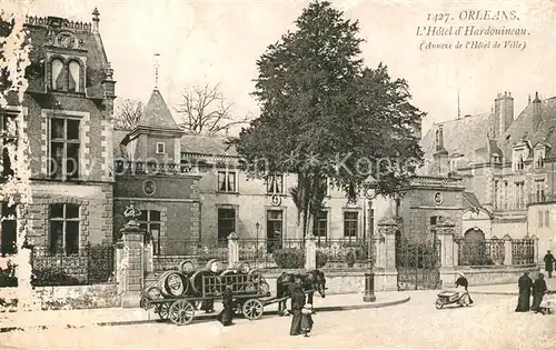 AK / Ansichtskarte Orleans_Loiret Hotel d hardouineau Orleans_Loiret
